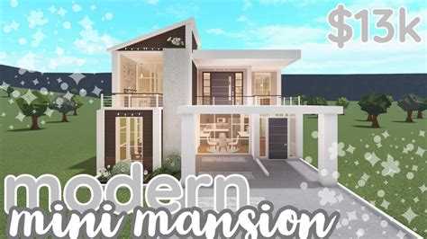 Bloxburg Modern Mini Mansion House Build Pt 1 Youtube