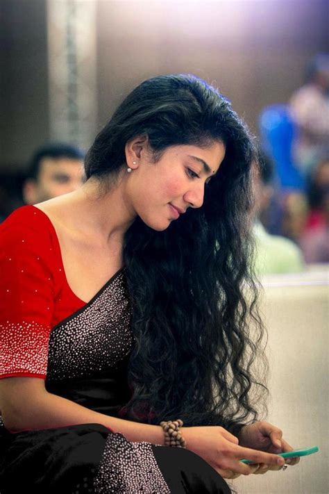 4:20 fashion era 1 820 190 просмотров. Buy Black Color Vichitra Silk Saree | Zinnga in 2020 | Beautiful indian actress, Sai pallavi hd ...