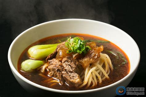 《現貨免等 1袋3入 我最便宜》統一 滿漢大餐 蔥燒牛肉麵 (袋裝) 珍味牛肉麵 蔥燒豬肉麵 麻辣鍋牛肉麵 泡麵 可刷卡. 搶攻冷凍食品市場 國賓飯店也推出冷凍牛肉麵 | ETNEWS 旅遊雲 | ETNEWS旅遊新聞(旅遊)