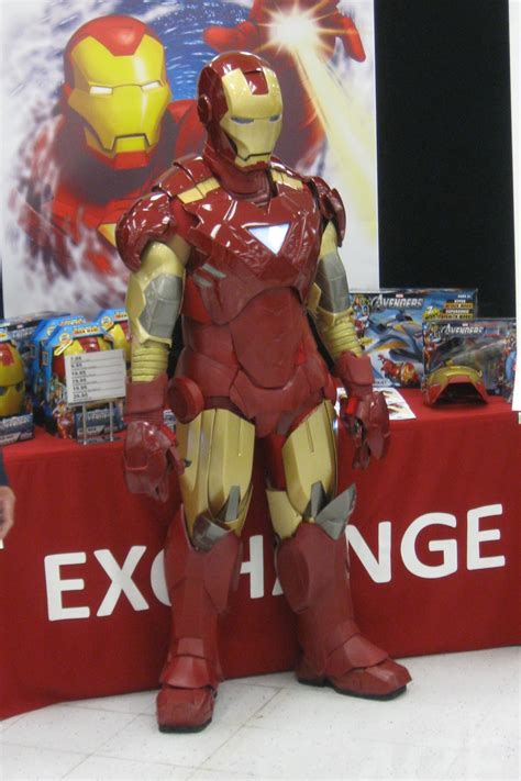 Hot toys гражданская война mark 3 war machine. Toys and Stuff: A Visit From Iron Man & 2008 Hasbro Marvel ...