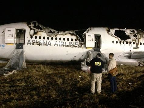 Photos Of Asiana Crash Wreckage Cbs News