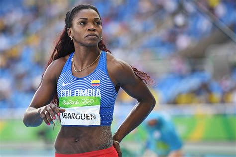 Along with the triple jump, the two events that measure jumping for distance as a group are referred to as the horizontal jumps. Ouro no salto triplo nos Jogos do Rio, Ibarguen sofre ...