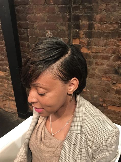 9 Ace Short Relaxed Bob Hairstyles