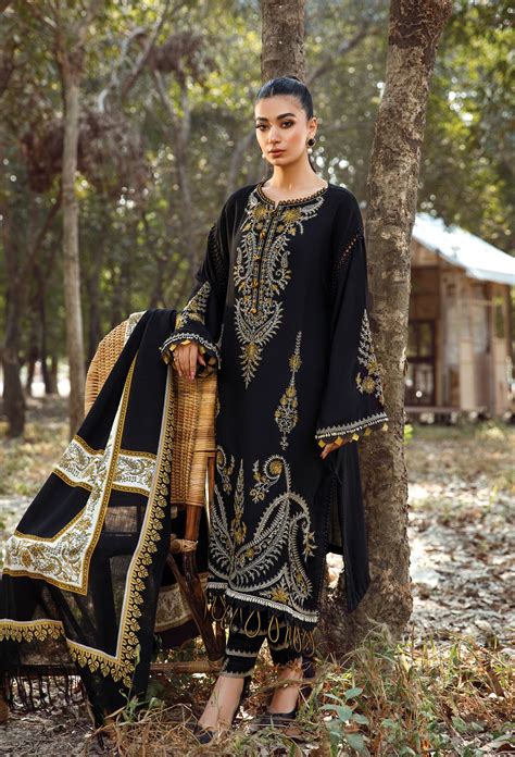 maria b winter wool shawl dresses linen karandi collection 2022 2023 61