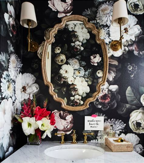 Shop bold floral fabric by the yard, wallpapers and home decor items with hundreds of amazing patterns created by indie makers all over the world. Trendspotting: Still Life Floral Wallpaper | Centsational ...