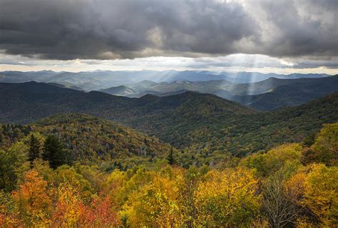 Appalachian Autumn North Carolina Fall Foliage Photograph By Dave Allen