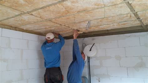 The density of this ultra thin membrane will aid in deadening the resonance of your structure, impeding sound wave transfer, and protecting one adjoining space from another. UK Decor on Twitter: "Outbuilding #4: Ceiling # ...