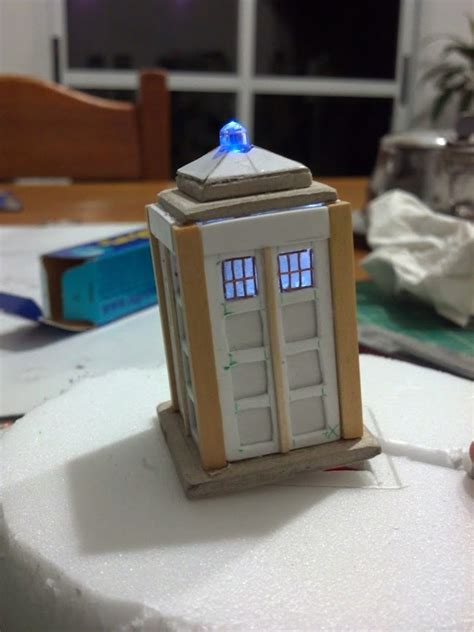 Doctor Who Diorama And The Challenge Of Building A 28mm Tardis