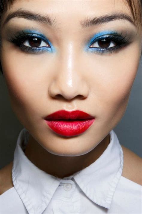 Blue Eye Makeup Adn Red Lips Eyemakeuporange Blue Eye Makeup