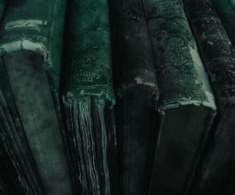 Slytherin Wallpaper Harry Potter Wallpaper Draco Malfoy Aesthetic