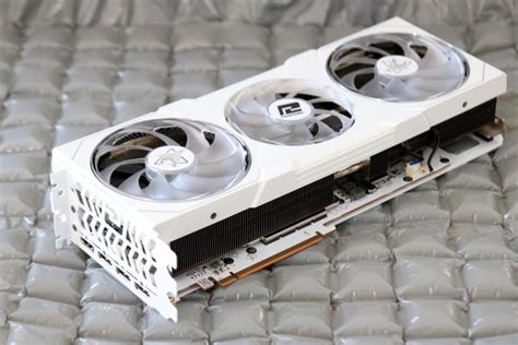 Powercolor Radeon Rx 7900 Xtx Hellhound Spectral White Review