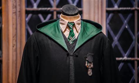 A Harry Potter Fans Guide To The Slytherin Aesthetic
