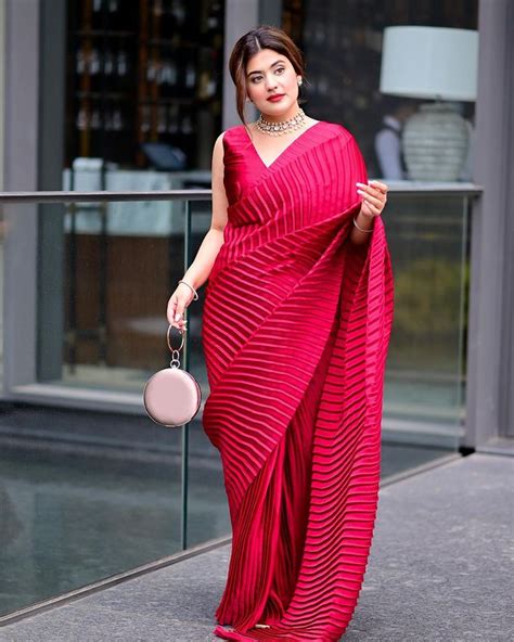 A Stunning Lightweight Red Pleated Saree Karwa Chauth Saree K4 Fashion