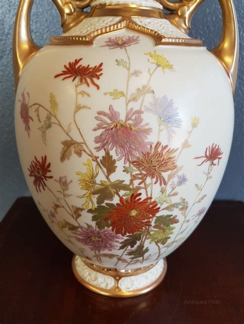 Antiques Atlas Royal Worcester Blush Ivory Vase