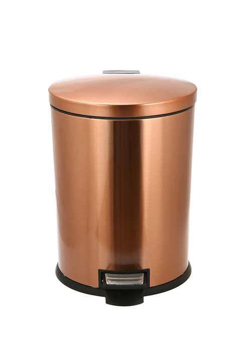 Hammered Copper Trash Can Trash Can Fallout 76 Is Both A World And