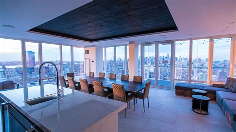 Penthouse With Stunning 360 Views Of Nyc New York Ny Rent It On Splacer