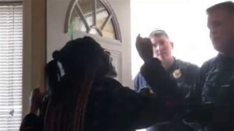 Woman Kicks Police Out Of Her House Black Twitter Rejoices