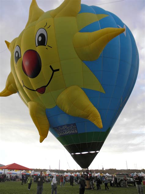 The Worlds Largest Hot Air Balloon Festival Pics Matador Network
