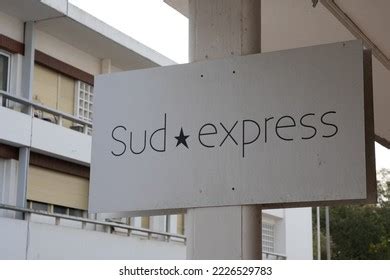 1 336 imágenes de Sud logo Imágenes fotos y vectores de stock