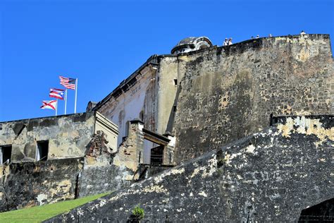 Castillo San Cristóbal In San Juan Puerto Rico Encircle Photos