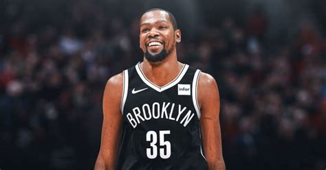 Find the latest in kevin durant merchandise and memorabilia, or check out the rest of our brooklyn nets gear for the. Kevin Durant se perderá al completo la próxima temporada ...