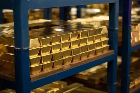 Why £200 Billion Of Gold Is Hidden Underneath Londons Streets And How