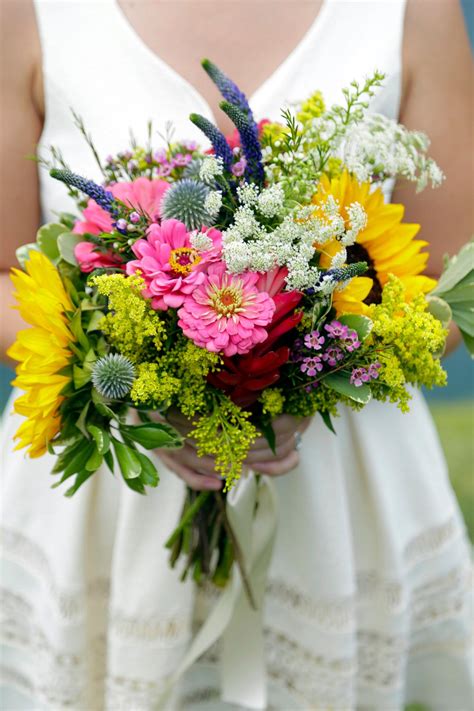 Making Wedding Flowers Yourself 10 Tutorials For Diy Ing Your Own