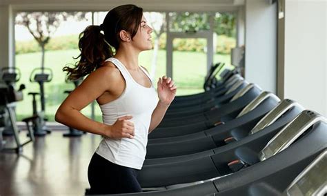 Running On A Treadmill Can Relieve Period Pain Daily Mail Online