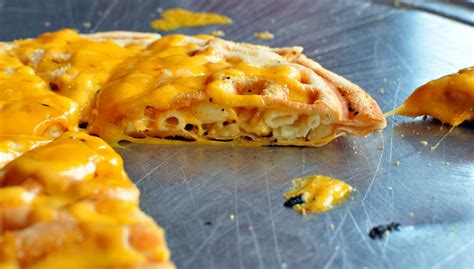 Waffled Pizza — Will It Waffle