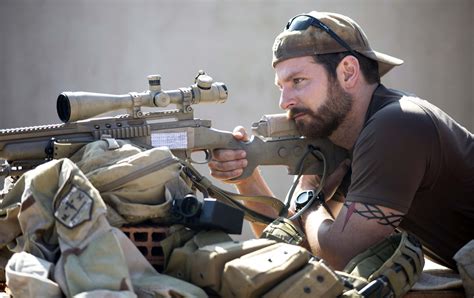 American sniper proves the dictum never count an auteur out by proving itself as eastwood's strongest directorial effort since 2009's underrated invictus pretty much right out of the starting gate. American Sniper Wallpapers