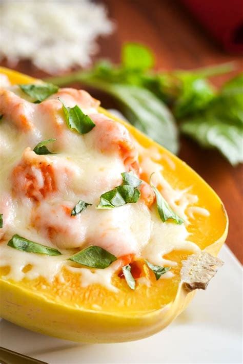 Cheesy Spaghetti Squash Boats With Chicken And Roasted Red Pepper Cream