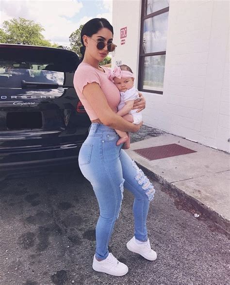 Pin By Janessa Ocegueda On Baddie Mom Outfits Preggo Fashion Cute