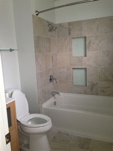 A seamless floor tile transition into the shower. Pin by Jennifer Johnson Stathopoulos on Bathroom | Home ...