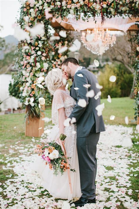 This Might Be Our Dream Wedding Design Its So Romantic And Whimsical