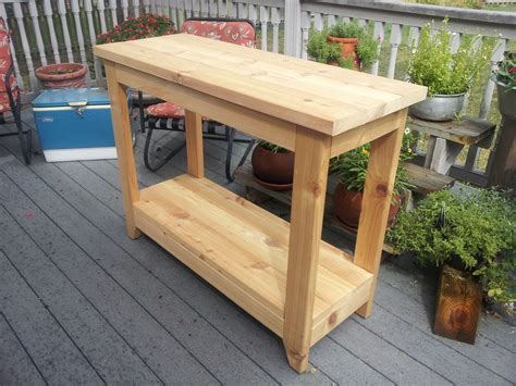 Place the 21 sections inside of the 48 sections to create a 2 x 4' box. workbench plans 2x4 2x6 | Workbench plans, Workbench ...