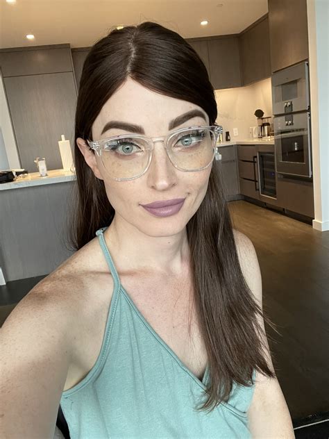 Sexy Ts Natalie Mars Glasses With Clear Frames Tran Selfies