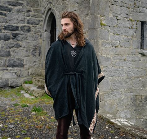 Mens Cloakcape Celtic Cape Druid Cloak Black Hooded Cape Mystical