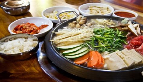 Exo dan bts dikonfirmasi ikut mnet asia music award 2016. 5 Makanan Khas Korea yang Halal dan Mudah Dibuat - Islampos