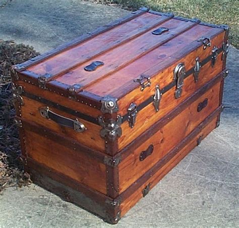 492 Restored Flat Top Antique Trunks For Sale And Available Trunks