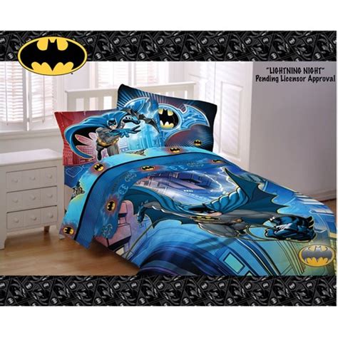 Reversible batman, 4pc twin comforter & sheet set, featuring the batmobile. Batman Twin/Full Reversible Comforter