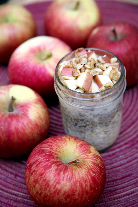 Overnight oatmeal is simply rolled oats or old fashioned oats that have been soaked overnight in liquid. Low-Cal Apple Pie in a Jar | Recipe (With images) | High ...