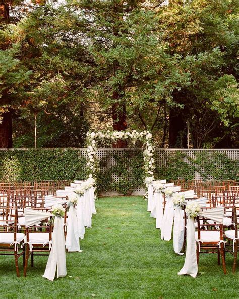 30+ Outdoor Wedding Ideas You Want to Steal in 2020 | Wedding ceremony