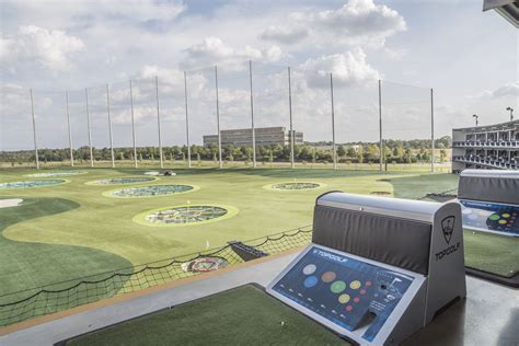 Top Golf Ashburn Located 5 Minutes Away Great For Golf Enthusiast