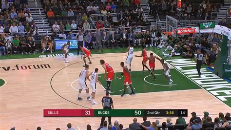 Giannis Antetokounmpo Destroys The Bulls And Shocks Crowd With 3