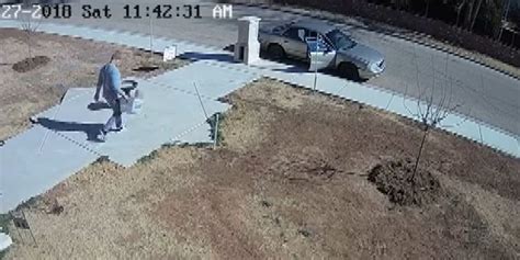 Warning From Victim After Central Lubbock Mail Thieves Are Caught On Camera