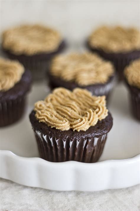 Chocolate Cupcakes With Peanut Butter Frosting