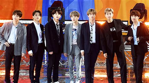 Soompi Awards 2019 Winners Bts And More — Full List Hollywood Life
