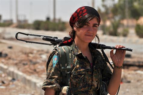 Kurdish Women Fighters Correspondent