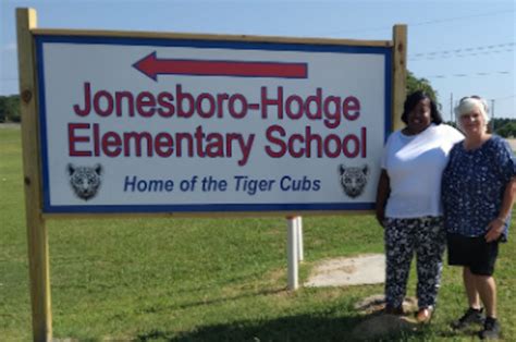New Welcome Sign Erected At Jonesboro Hodge Elementary School Jackson