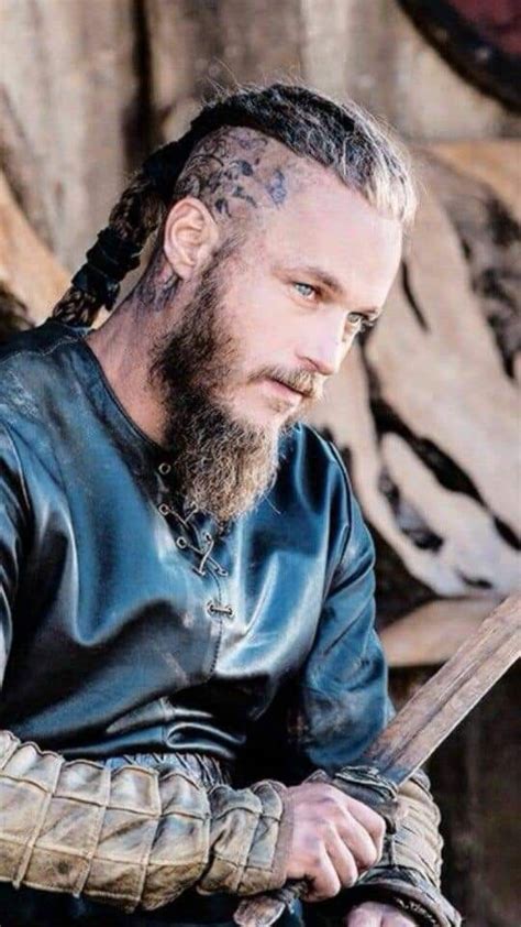 Pin By Vickie Bolan On Vikings Vikings Ragnar Ragnar Lothbrok